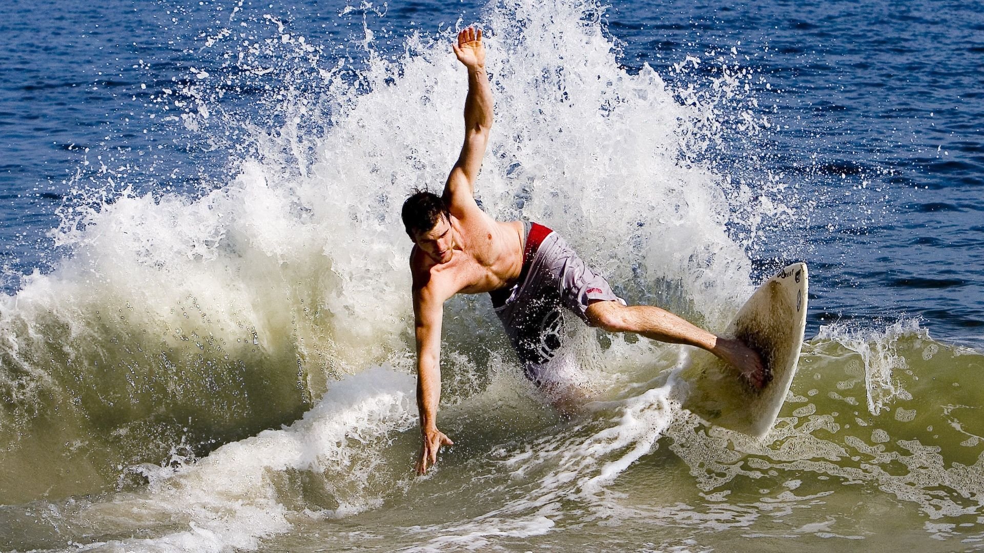 伊朗男篮在亚洲预赛中奋勇拼搏，争取奥运门票，伊朗男篮奥运热身赛