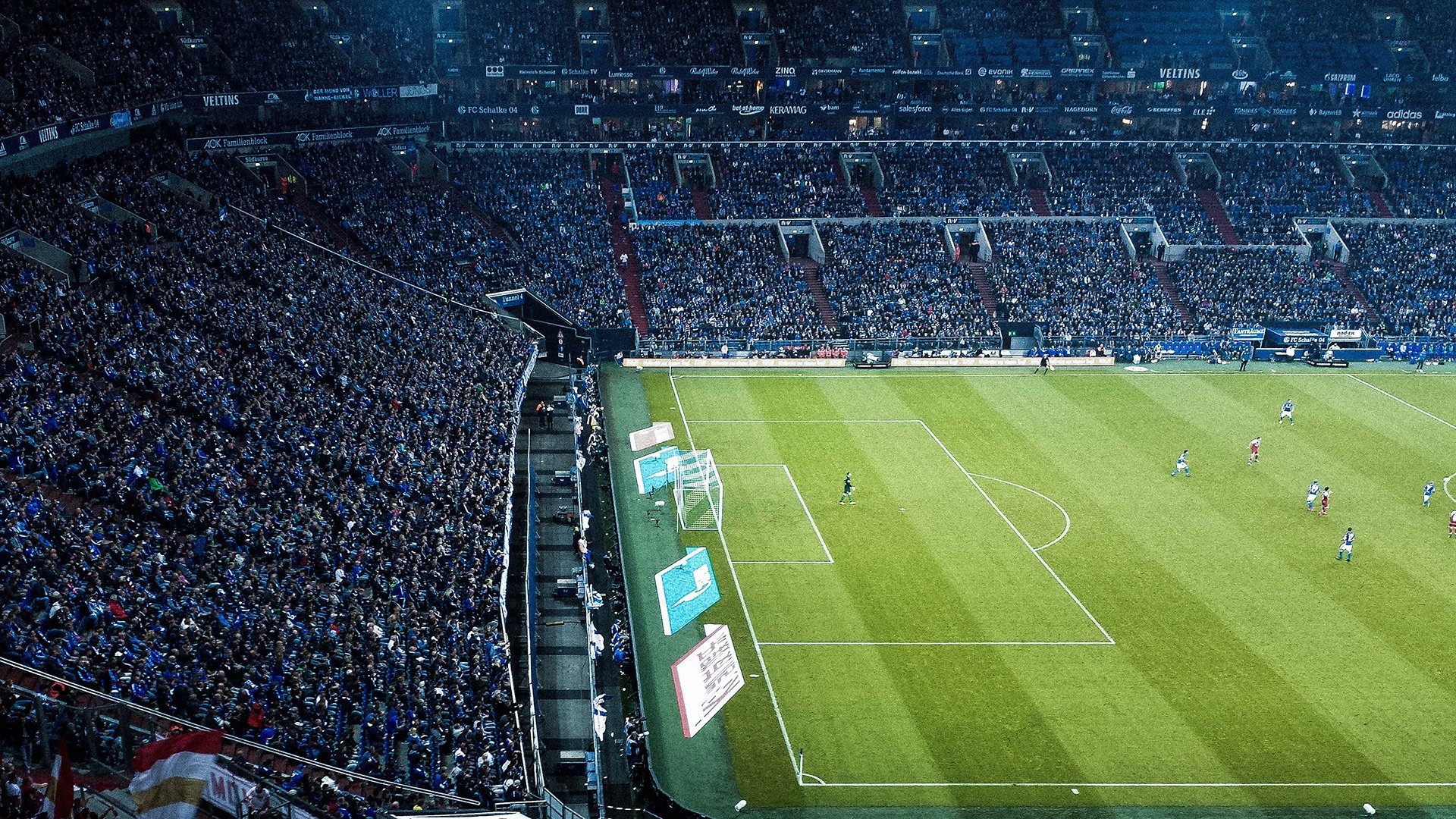 德甲联赛的场馆现代化升级，德甲球场标准